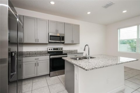 Casa en alquiler en Haines City, Florida, 3 dormitorios, 142.23 m2 № 1876828 - foto 4