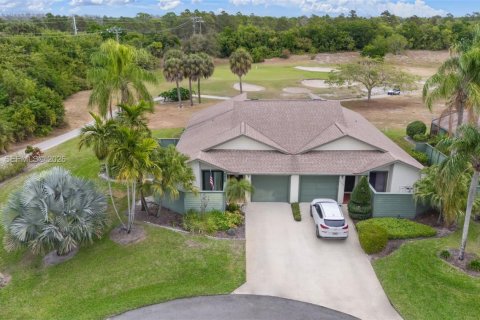 Villa ou maison à Hobe Sound, Floride 2 chambres, 128.58 m2 № 2004623