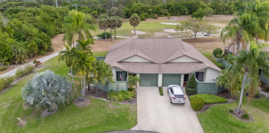 Villa ou maison à Hobe Sound, Floride 2 chambres, 128.58 m2 № 2004623