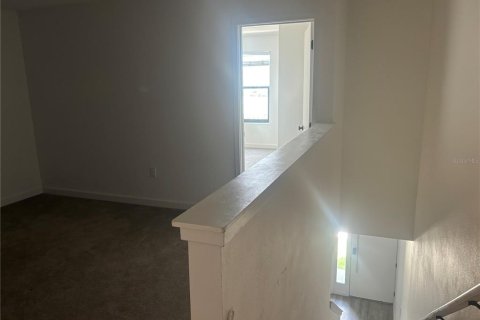 Touwnhouse à vendre à Kissimmee, Floride: 3 chambres, 126.35 m2 № 2285067 - photo 11