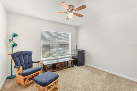 House in Ruskin, Florida 3 bedrooms, 155.7 sq.m. № 1915205 - photo 18