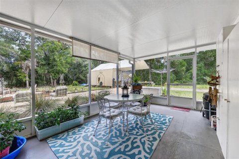 House in Dunnellon, Florida 2 bedrooms, 128.95 sq.m. № 2197956 - photo 10