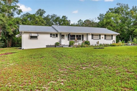 House in Dunnellon, Florida 2 bedrooms, 128.95 sq.m. № 2197956 - photo 4