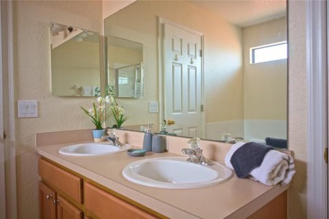 Casa en venta en Clermont, Florida, 4 dormitorios, 192.49 m2 № 2377571 - foto 15