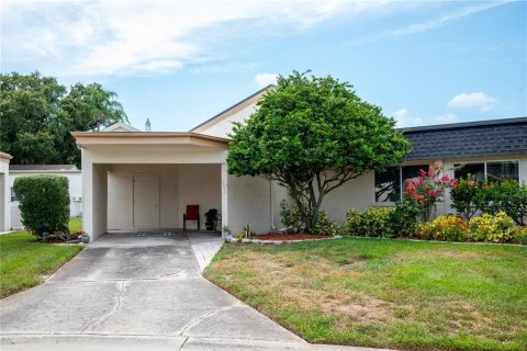 Casa en Clearwater, Florida 3 dormitorios, 115.38 m2 № 2120318