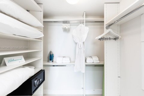 Copropriété à vendre à Miami, Floride: 1 chambre, 78.22 m2 № 2004038 - photo 19