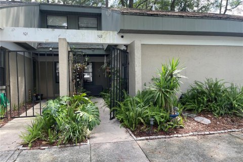 Copropriété à vendre à Gainesville, Floride: 2 chambres, 99.41 m2 № 1902435 - photo 1