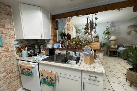 Copropriété à vendre à Gainesville, Floride: 2 chambres, 99.41 m2 № 1902435 - photo 5