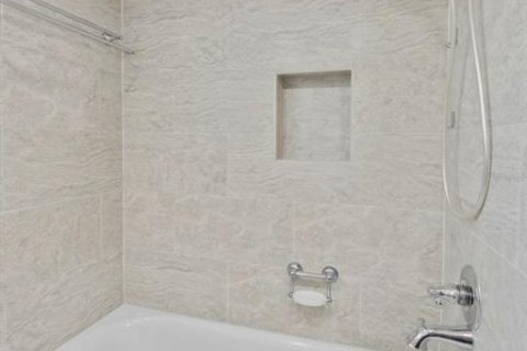 Casa en venta en Saint Petersburg, Florida, 3 dormitorios, 165.18 m2 № 2151540 - foto 24