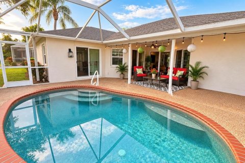 Villa ou maison à louer à Bradenton, Floride: 3 chambres, 179.39 m2 № 2430308 - photo 7