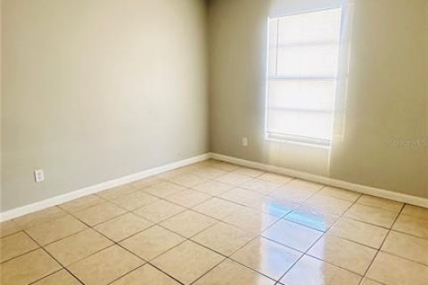 Condo in Daytona Beach, Florida, 1 bedroom  № 2099892 - photo 7