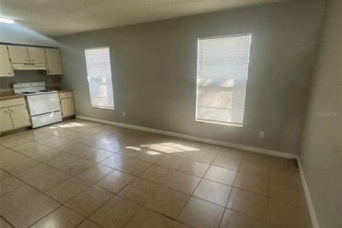Condo in Daytona Beach, Florida, 1 bedroom  № 2099892 - photo 4
