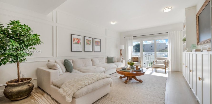 Condominio en Coral Gables, Florida, 2 dormitorios  № 2076619