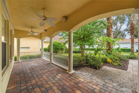 Casa en venta en Orlando, Florida, 4 dormitorios, 247.77 m2 № 1900188 - foto 15