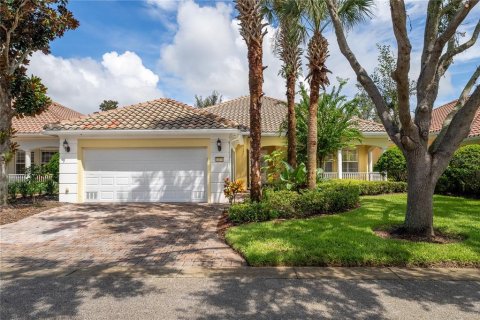 Casa en venta en Orlando, Florida, 4 dormitorios, 247.77 m2 № 1900188 - foto 2