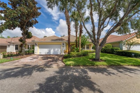Casa en venta en Orlando, Florida, 4 dormitorios, 247.77 m2 № 1900188 - foto 1
