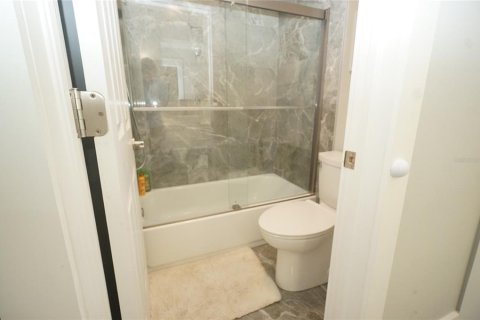 Снять в аренду виллу или дом в Тампа, Флорида 4 спальни, 273.5м2, № 1850209 - фото 12