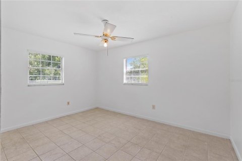 Casa en venta en Mulberry, Florida, 3 dormitorios, 245.54 m2 № 1918716 - foto 12