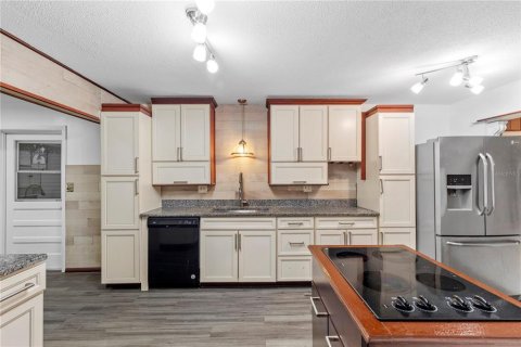 Casa en venta en Mulberry, Florida, 3 dormitorios, 245.54 m2 № 1918716 - foto 23