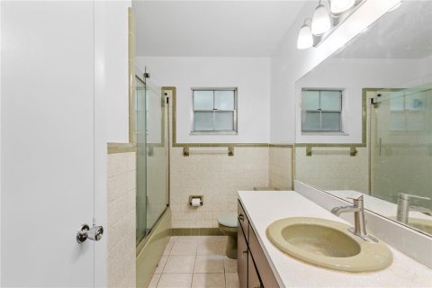 Casa en venta en Mulberry, Florida, 3 dormitorios, 245.54 m2 № 1918716 - foto 17