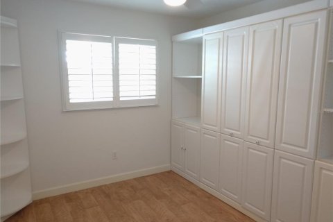 Villa ou maison à louer à Venice, Floride: 2 chambres, 95.78 m2 № 2380665 - photo 21