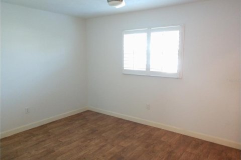 Villa ou maison à louer à Venice, Floride: 2 chambres, 95.78 m2 № 2380665 - photo 17