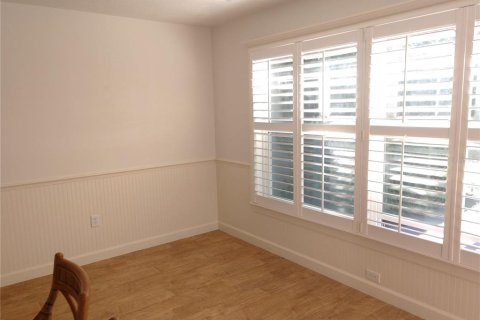 Villa ou maison à louer à Venice, Floride: 2 chambres, 95.78 m2 № 2380665 - photo 12
