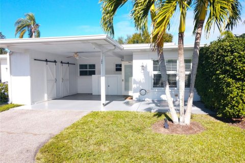 Villa ou maison à louer à Venice, Floride: 2 chambres, 95.78 m2 № 2380665 - photo 3