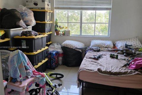 Condo in Miramar, Florida, 2 bedrooms  № 1819965 - photo 18