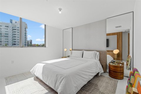 Copropriété à louer à Bay Harbor Islands, Floride: 3 chambres, 207.64 m2 № 2048334 - photo 30