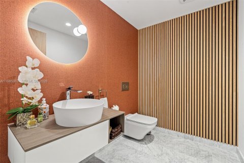 Copropriété à louer à Bay Harbor Islands, Floride: 3 chambres, 207.64 m2 № 2048334 - photo 19