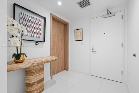 Copropriété à louer à Bay Harbor Islands, Floride: 3 chambres, 207.64 m2 № 2048334 - photo 6