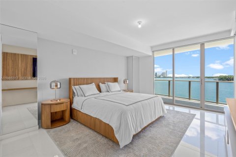 Copropriété à louer à Bay Harbor Islands, Floride: 3 chambres, 207.64 m2 № 2048334 - photo 21