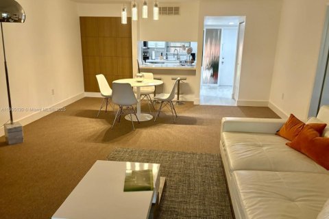 Снять в аренду кондоминиум в Санрайз, Флорида 1 спальня, 85.01м2, № 1956358 - фото 13