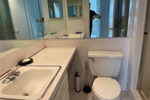 Condominio en alquiler en Fort Lauderdale, Florida, 2 dormitorios № 2077670 - foto 15