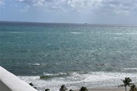 Condominio en alquiler en Fort Lauderdale, Florida, 2 dormitorios № 2077670 - foto 4