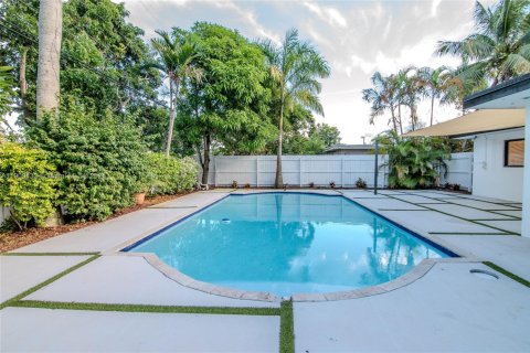 Casa en venta en Fort Lauderdale, Florida, 3 dormitorios, 138.42 m2 № 1967120 - foto 4