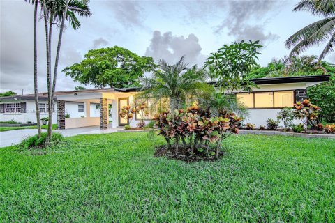 Casa en venta en Fort Lauderdale, Florida, 3 dormitorios, 138.42 m2 № 1967120 - foto 21
