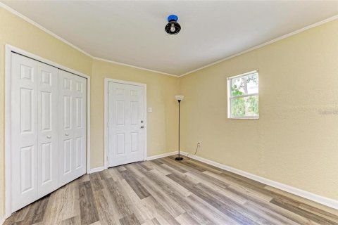 House in North Port, Florida 3 bedrooms, 124.77 sq.m. № 2195223 - photo 24