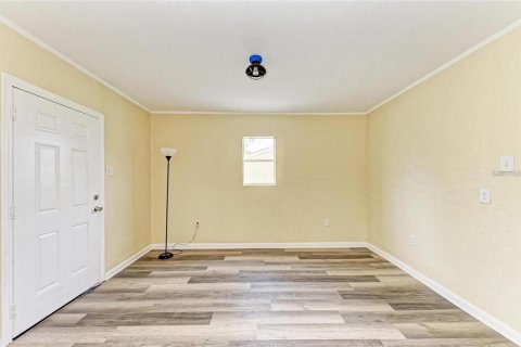 House in North Port, Florida 3 bedrooms, 124.77 sq.m. № 2195223 - photo 23