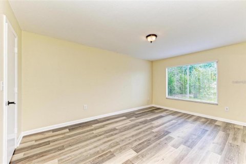 House in North Port, Florida 3 bedrooms, 124.77 sq.m. № 2195223 - photo 19