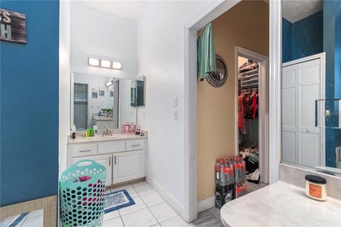 Casa en venta en Ocala, Florida, 6 dormitorios, 338.26 m2 № 1816303 - foto 29