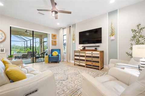 Villa ou maison à vendre à Parrish, Floride: 5 chambres, 312.8 m2 № 1875800 - photo 9