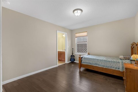 House in Winter Springs, Florida 4 bedrooms, 287.44 sq.m. № 1803570 - photo 23