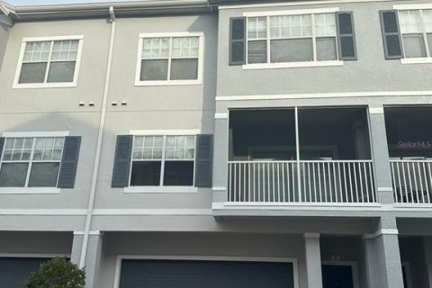 Condominio en venta en Orlando, Florida, 2 dormitorios, 116.13 m2 № 1828053 - foto 1