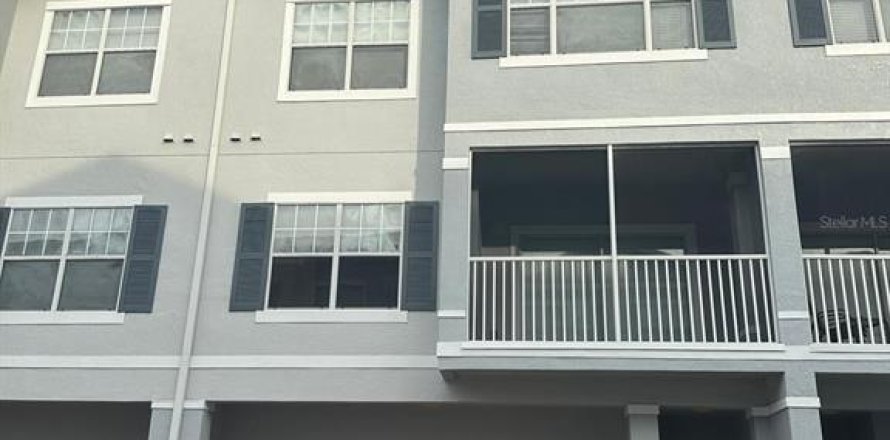Condominio en Orlando, Florida, 2 dormitorios № 1828053
