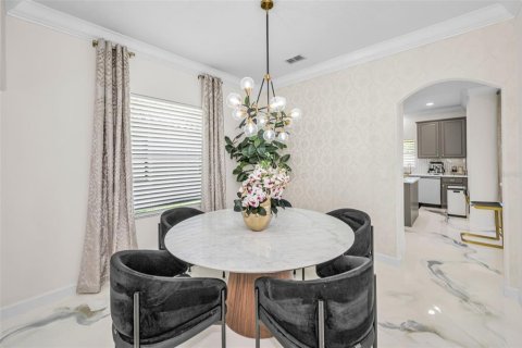 House in Riverview, Florida 4 bedrooms, 230.58 sq.m. № 2209695 - photo 13