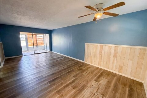 Condo in Clearwater, Florida, 1 bedroom № 2123505 - photo 5