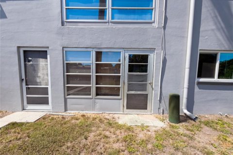 Condo in Clearwater, Florida, 1 bedroom № 2123505 - photo 24