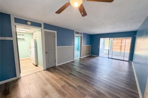 Condo in Clearwater, Florida, 1 bedroom № 2123505 - photo 4